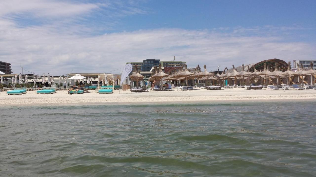 Bella Vista Summerland Mamaia Exterior foto
